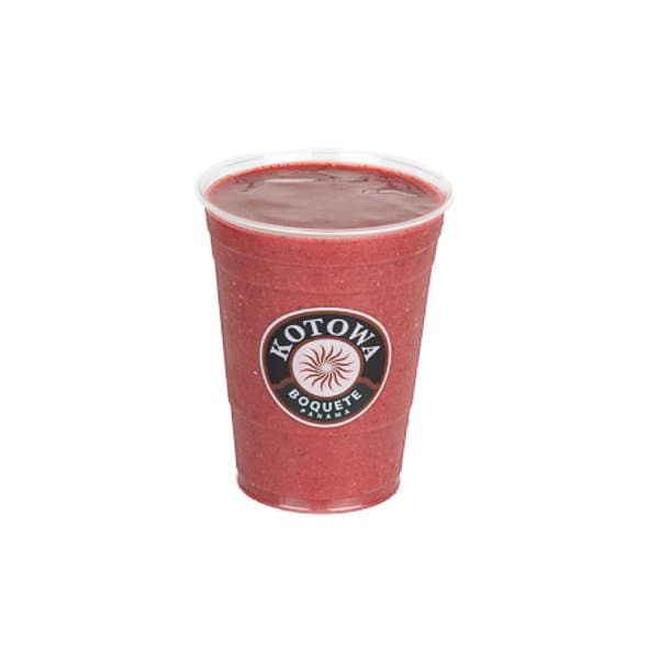 Licuado fruto rojos